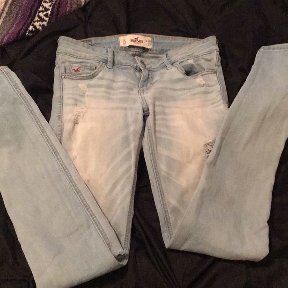 Hollister jeans! - Picture 1 of 3